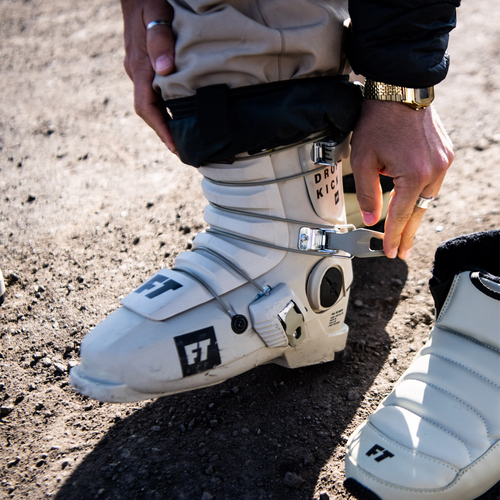 Skis Boots