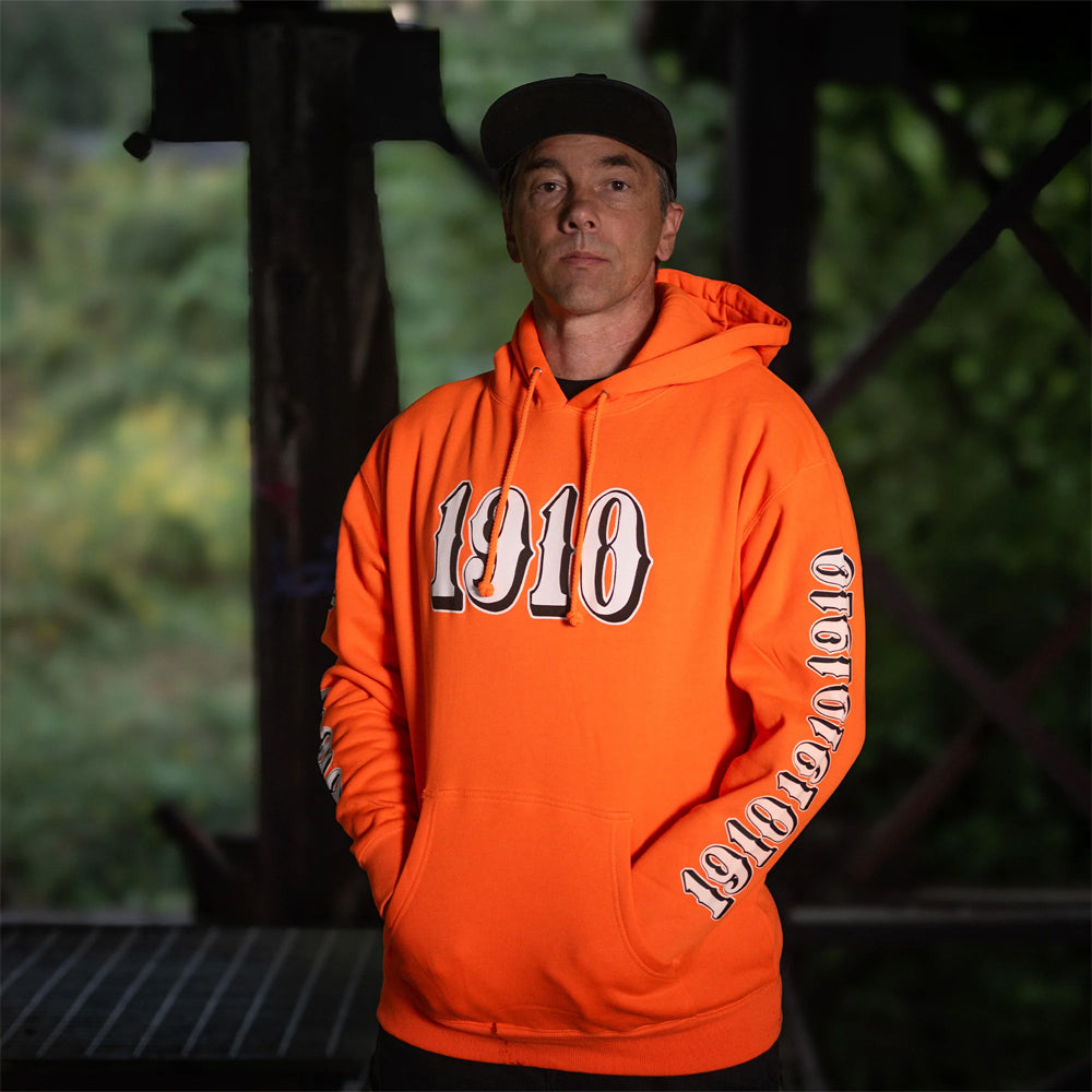 1910 OG Font Pullover Fleece Hood