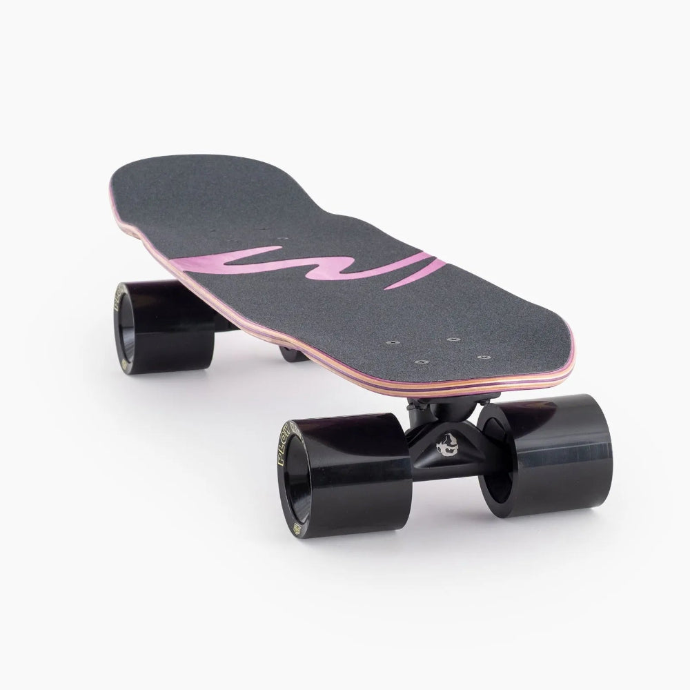 Landyachtz Dinghy Classic Fender - Moray Eel Complete Skateboard