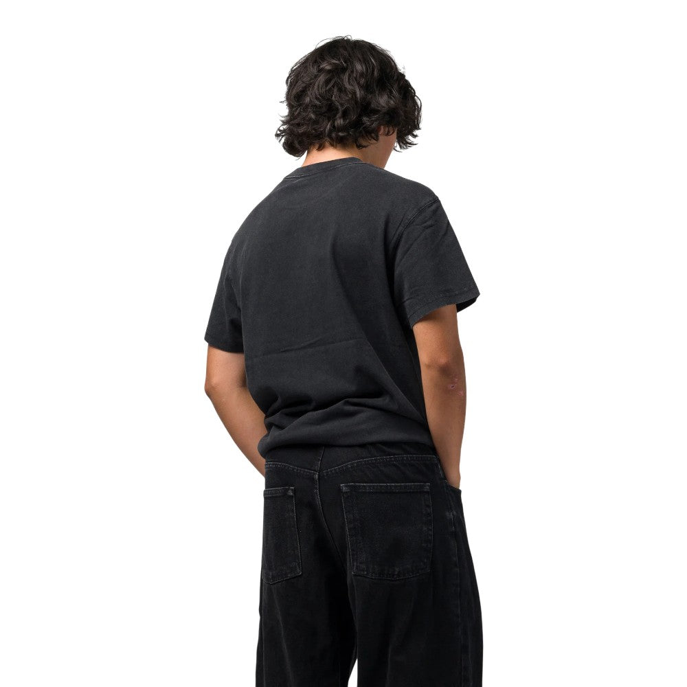 T-shirt souvenir sale