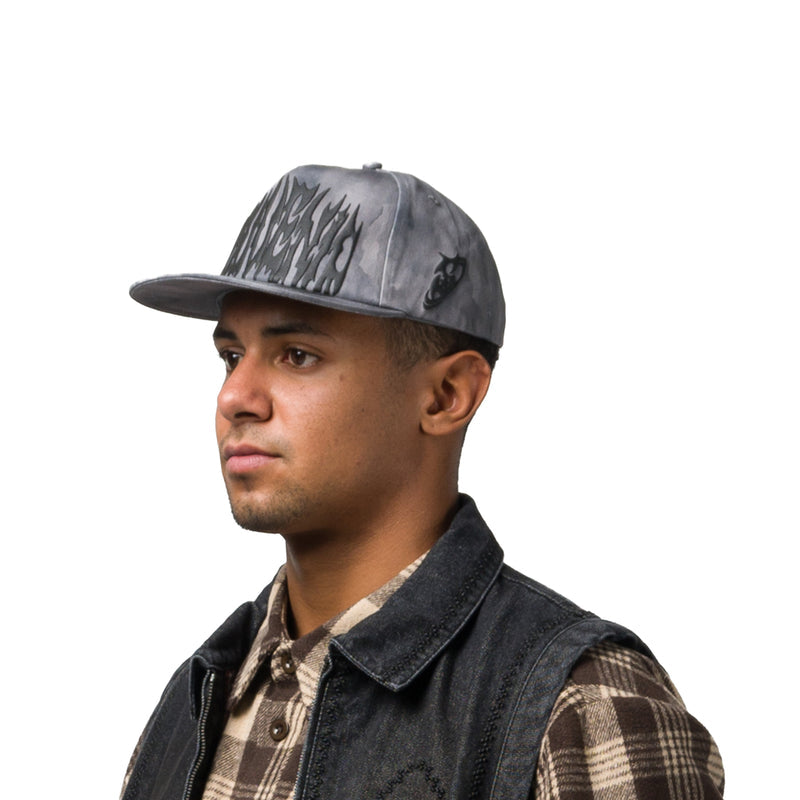 Casquette souvenir usée