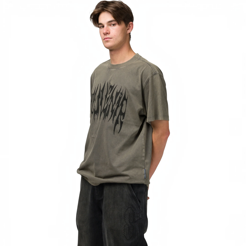 T-shirt souvenir sale