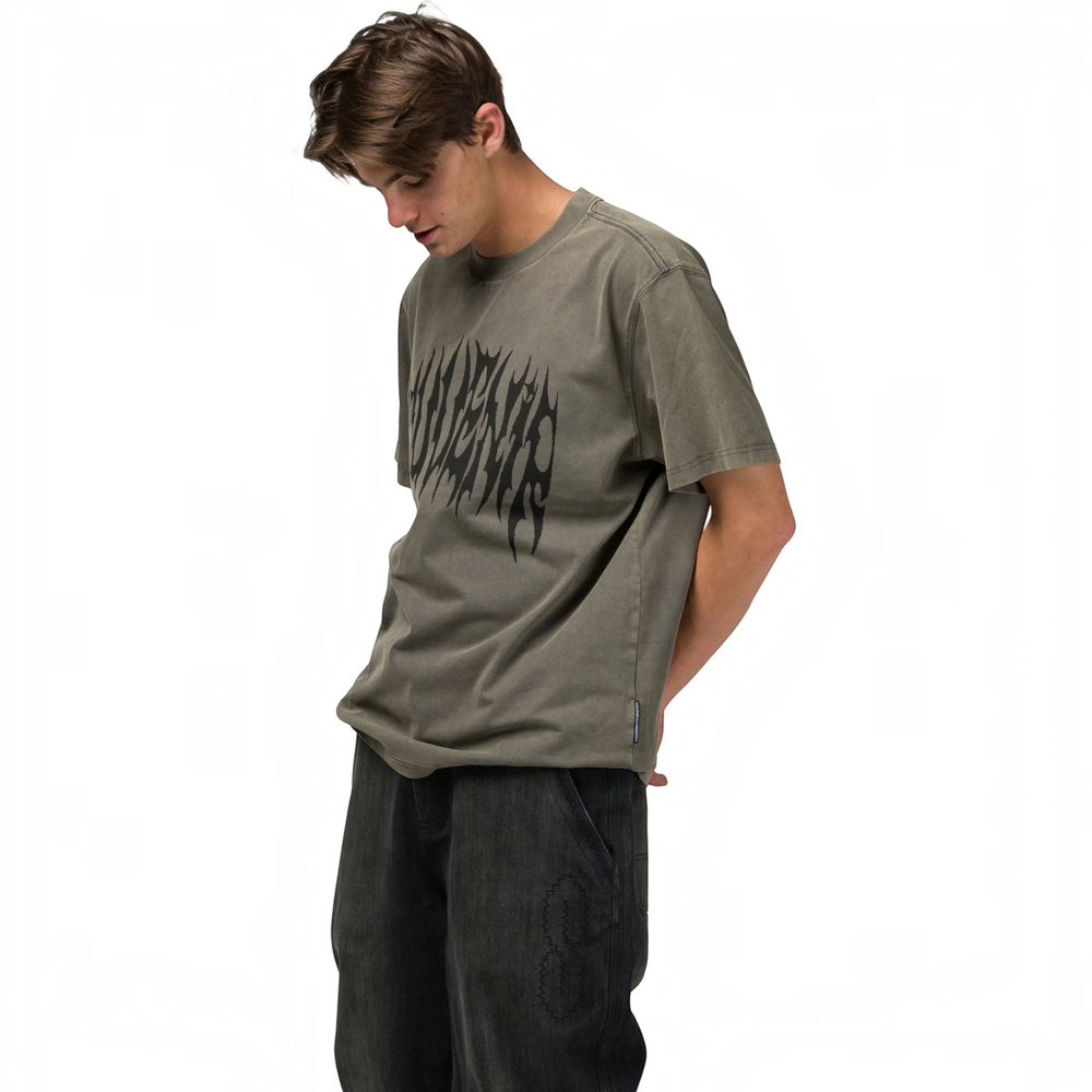 T-shirt souvenir sale