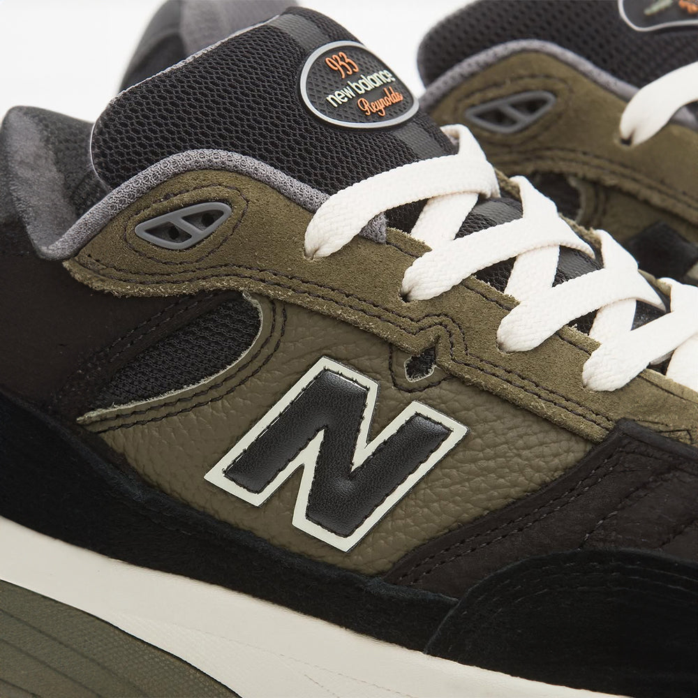 New Balance Numeric Andrew Reynolds 933 Shoes