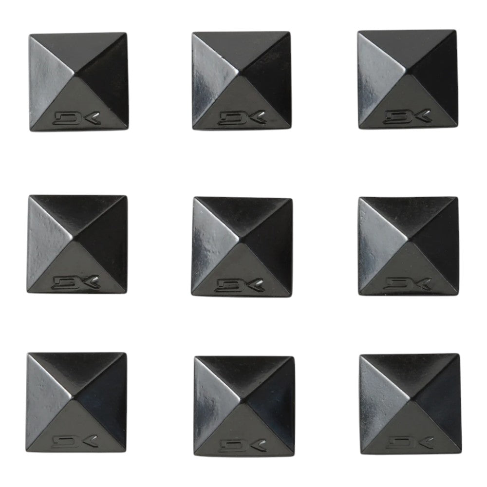 Stomp Pad Dakine Pyramid Studs