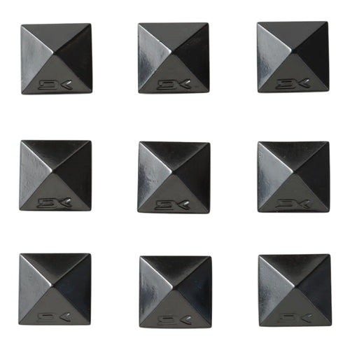 Stomp Pad Dakine Pyramid Studs