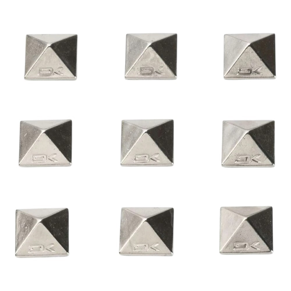 Stomp Pad Dakine Pyramid Studs