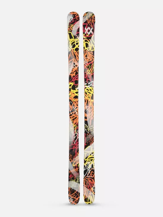 Völkl Revolt 81 Skis